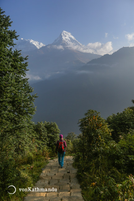 Distract yourself with aweinspiring views of Annapurnas as you walk down stone steps of Poon Hill