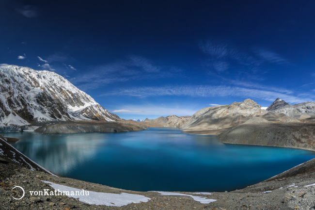 Emerald blue clors of Tilicho Lake