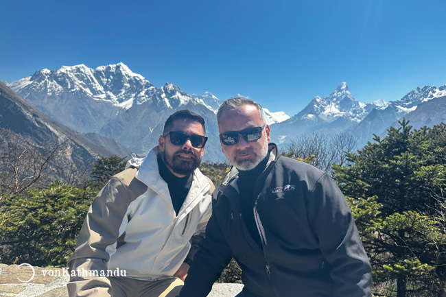 Everest and Amadablam mountains glimmering in the backdrop