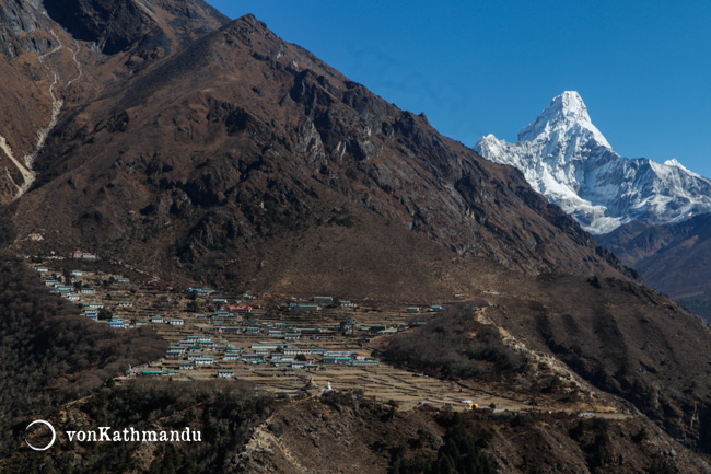 Photrse village is a secluded and peaceful village that sits on a small plateau amidst surrounding rugged terrain