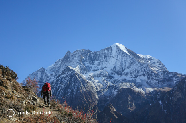 En route to Manaslu Base Camp