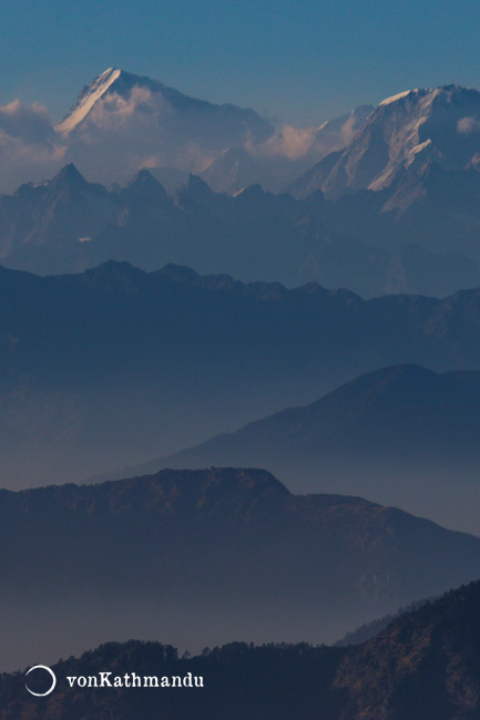 Get views of mountain ranges Ananpurna to the west and Kanchenjunga to the south