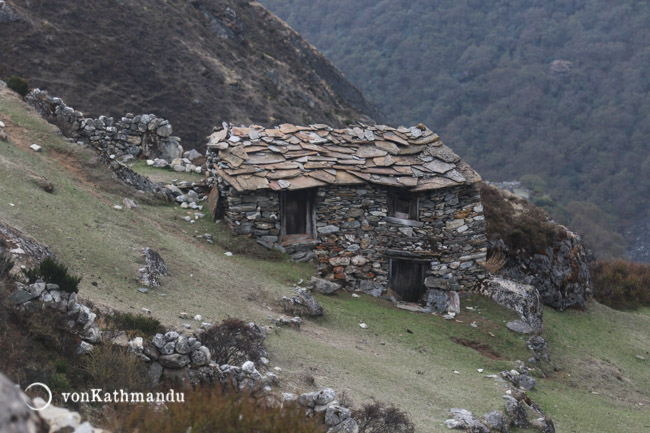 An old dilapidated house seen along the trek. In more remote parts such houses are still used by locals for living and as produce storage