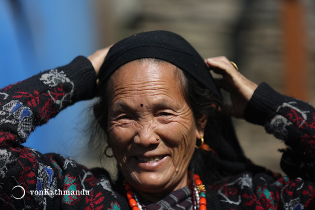 Gurung lady in Pitam Deurali