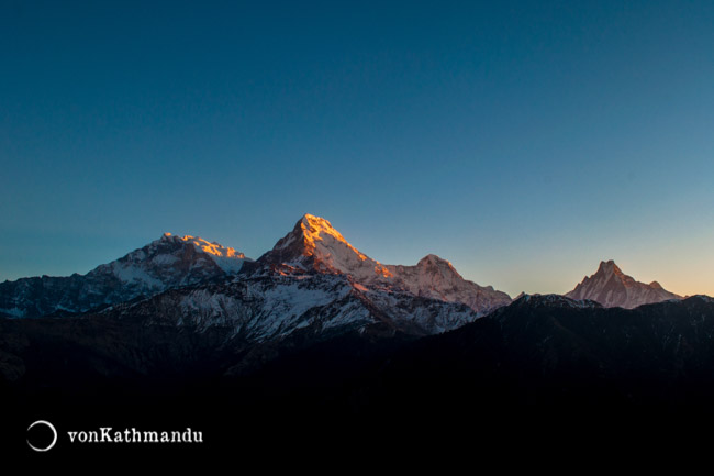 Morning lights on Annapurna range